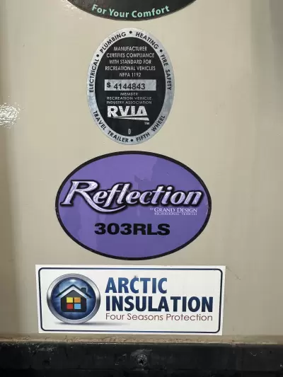 Used 2017 Grand Design Reflection  303RLS — photo 18