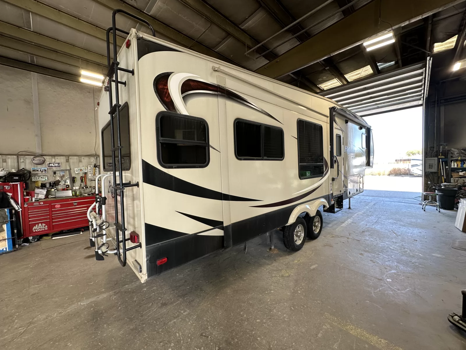 2017 Grand Design Reflection  303RLS Fifth Wheel exterior view at All Star Rv in Littleton, CO