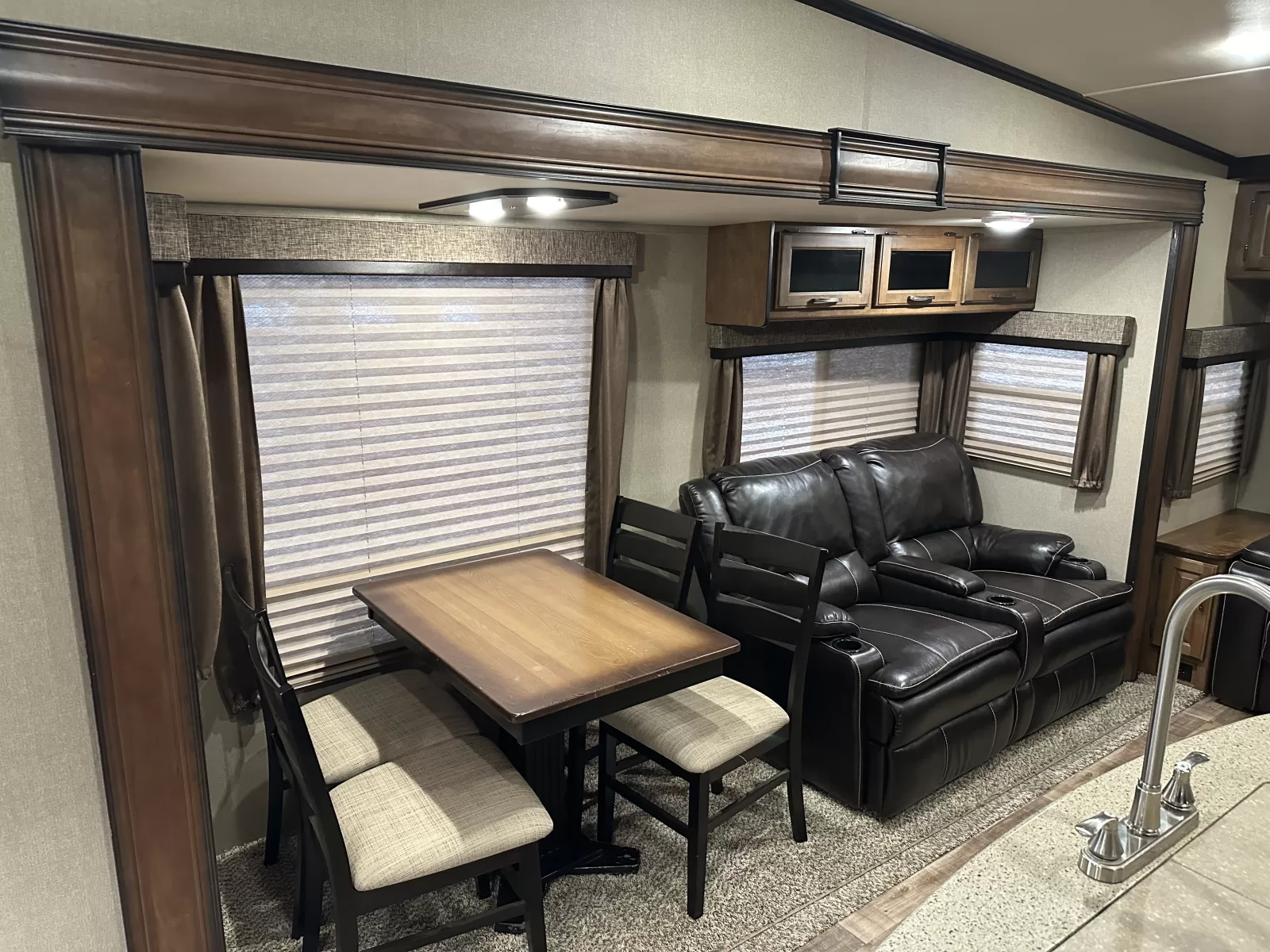 Used 2017 Grand Design Reflection  303RLS