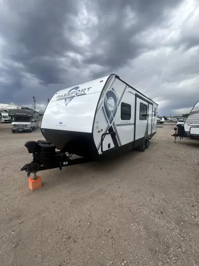 Consignment 2024 Keystone RV Passport SL Series 229BHWE — photo 6
