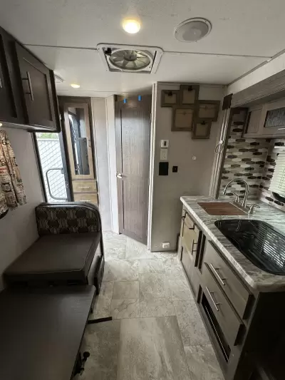 Consignment 2018 Forest River r-pod RP-180 — photo 5