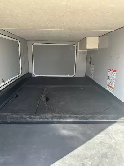 Consignment 2019 Thor Motor Coach Majestic 28A — photo 17