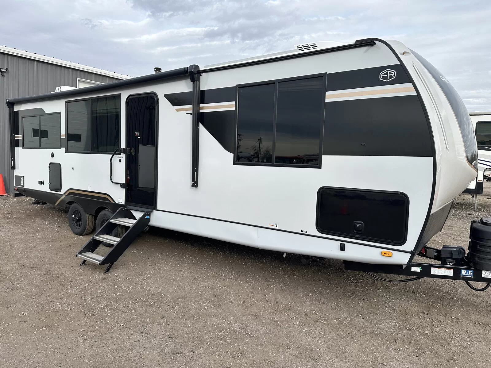 New 2026 Forest River Vibe 2600RK