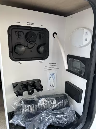 New 2026 Forest River Vibe 2800RL — photo 8