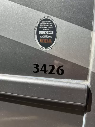 Consignment 2019 Newmar Ventana LE 3426 — photo 28