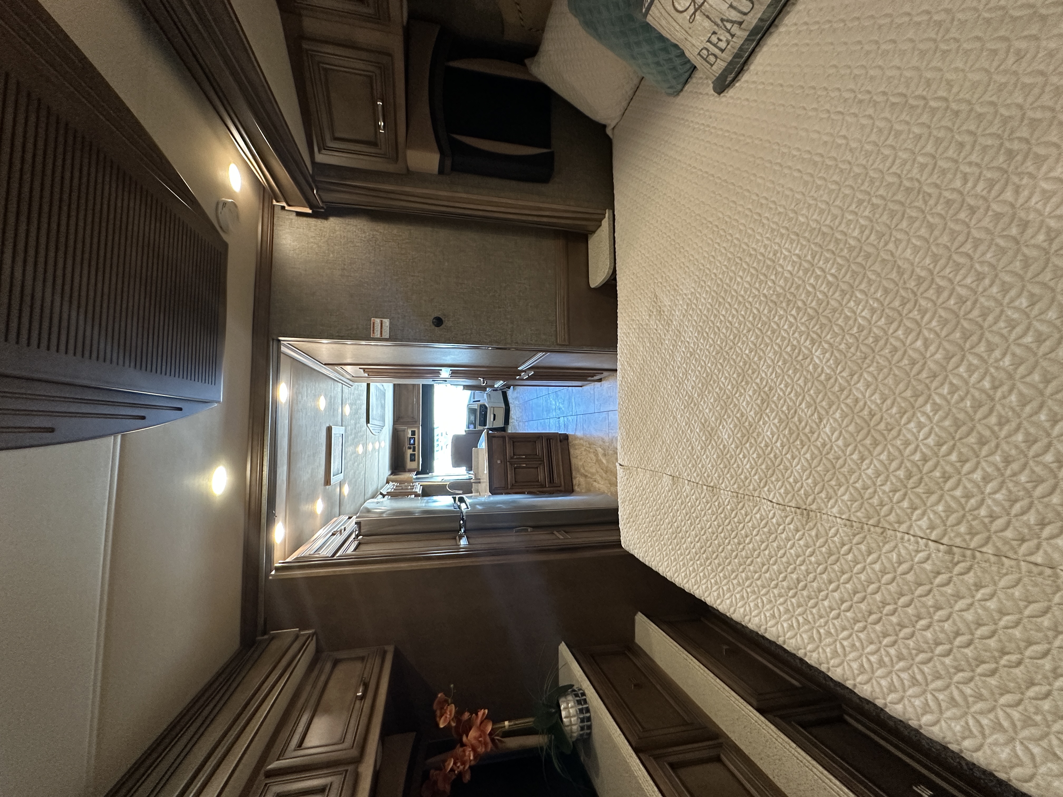 2019 Newmar Ventana LE Class A