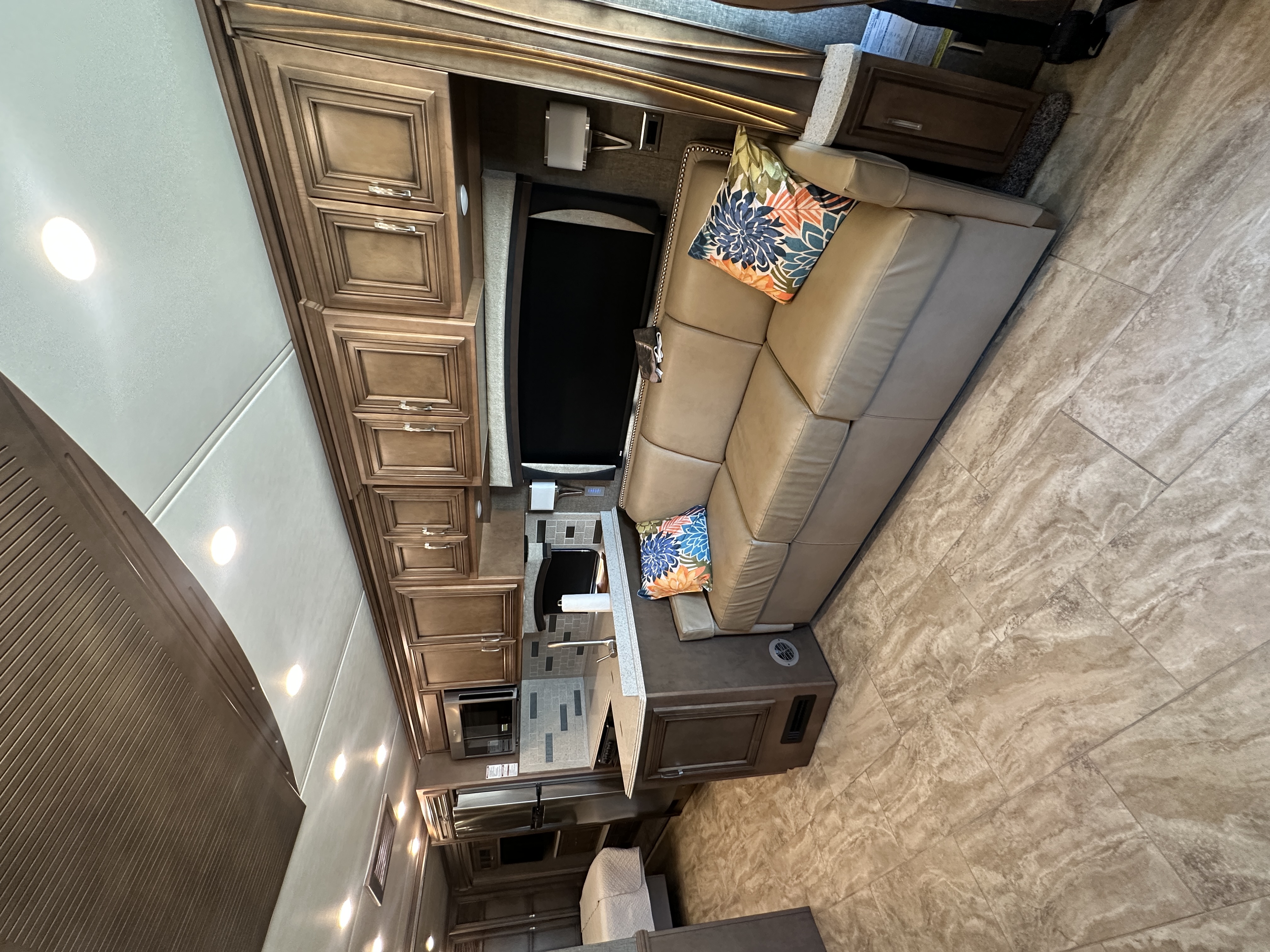 2019 Newmar Ventana LE Class A