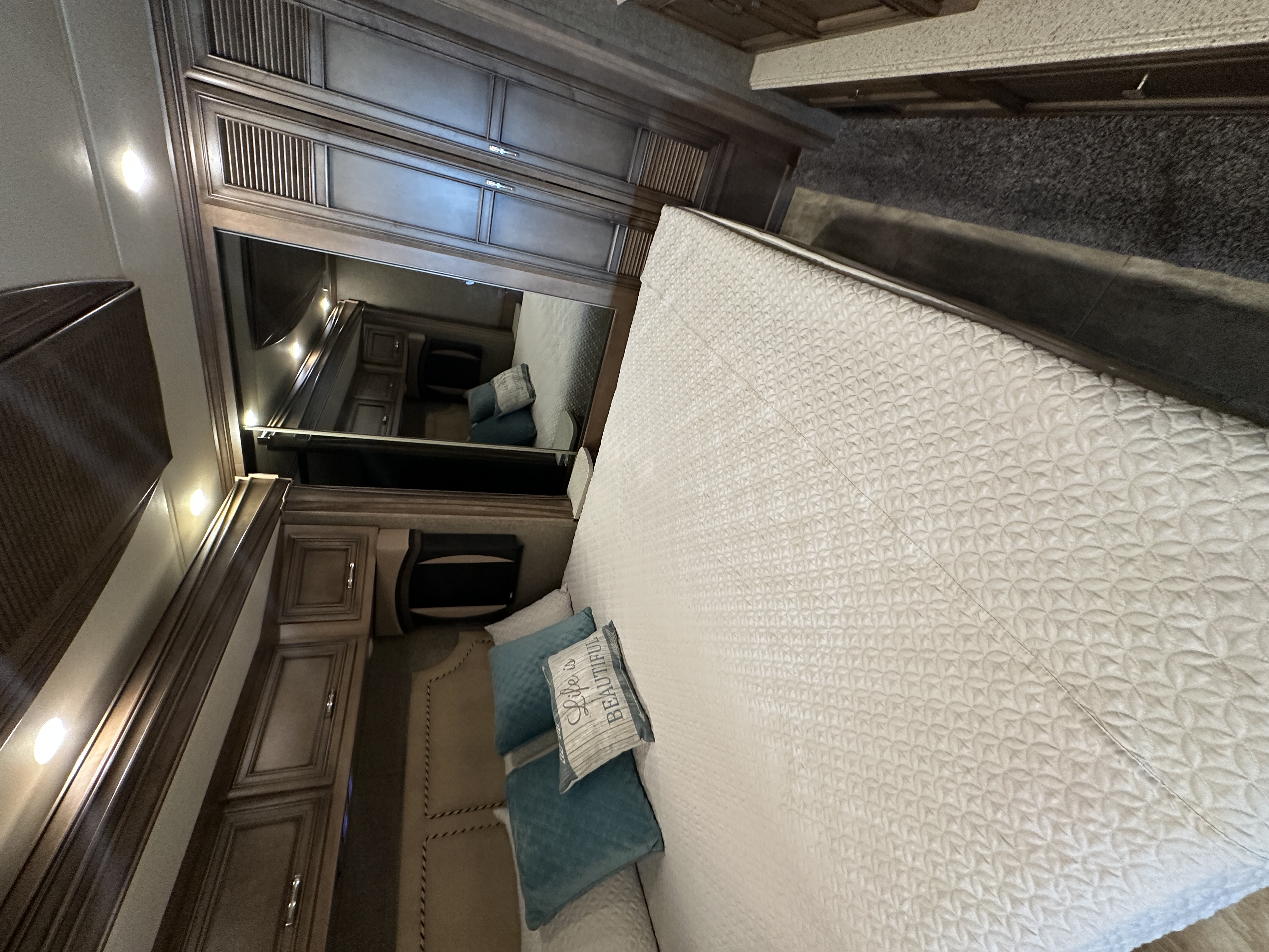 2019 Newmar Ventana LE Class A