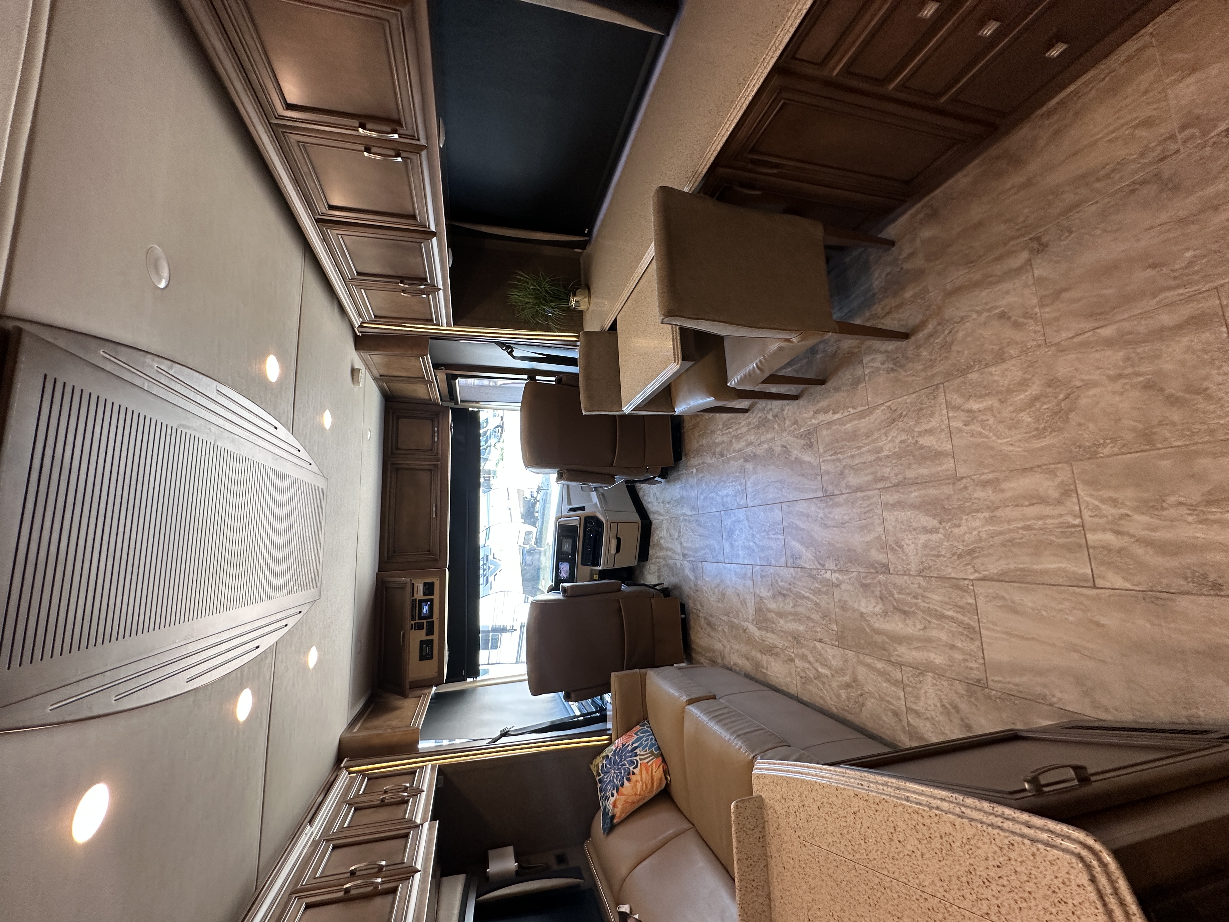 2019 Newmar Ventana LE Class A