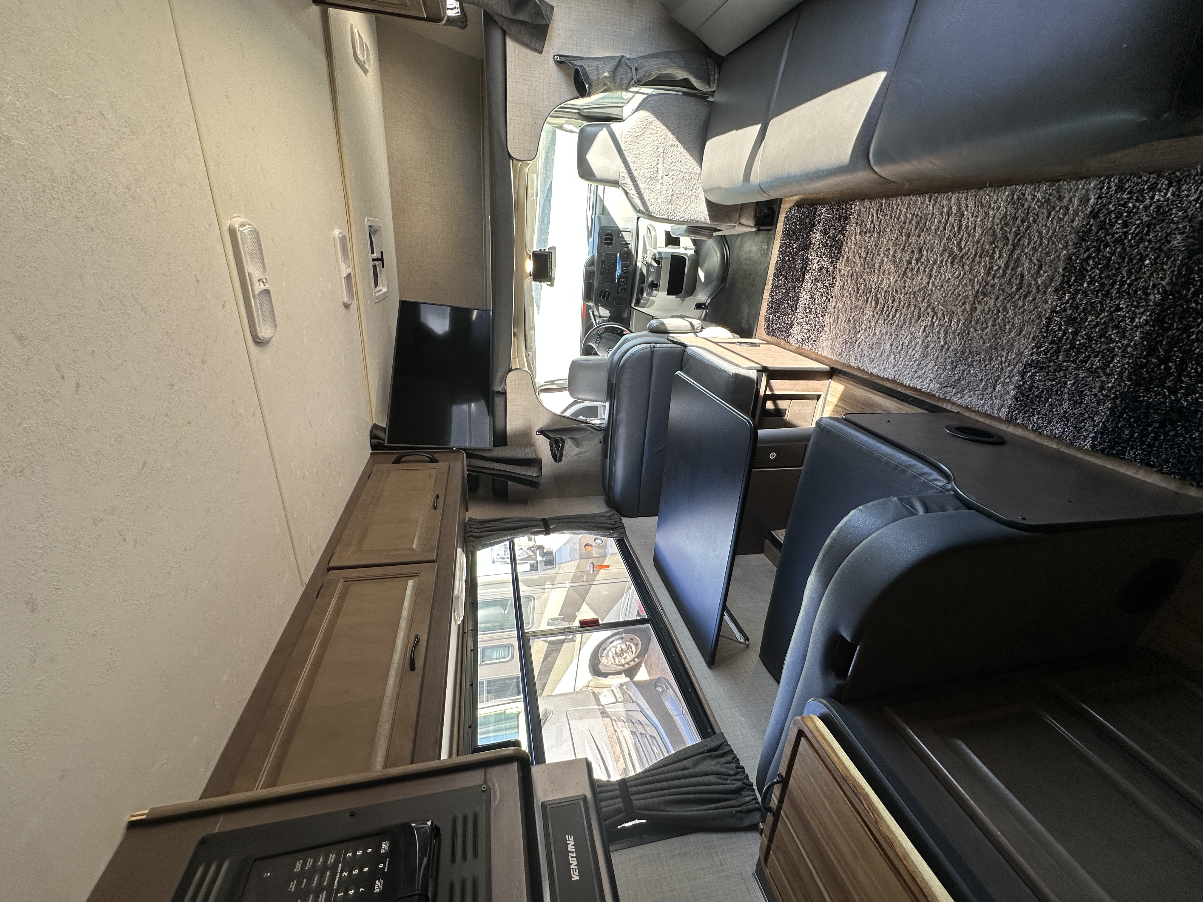2019 Thor Motor Coach Majestic Class C
