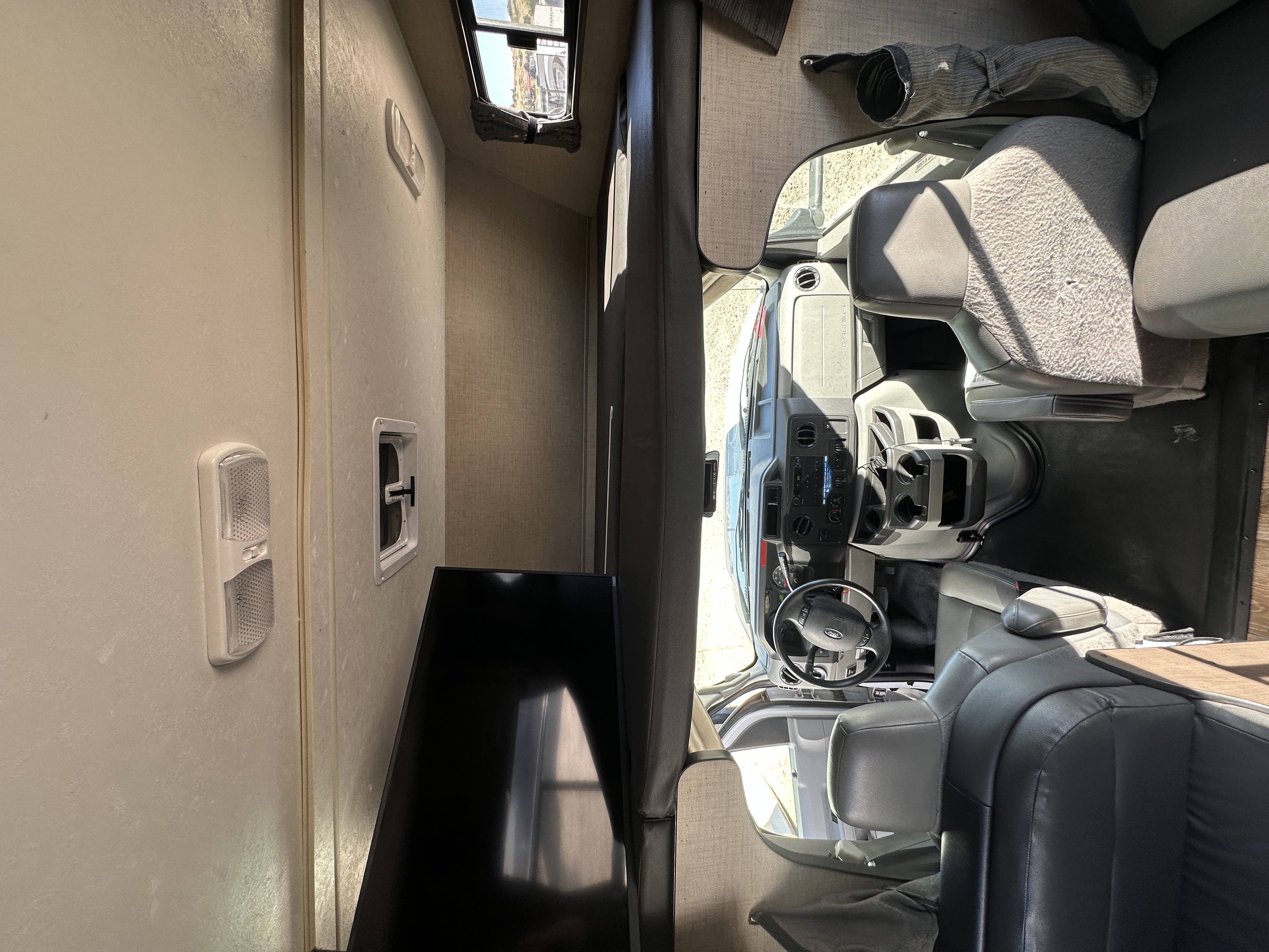 2019 Thor Motor Coach Majestic Class C